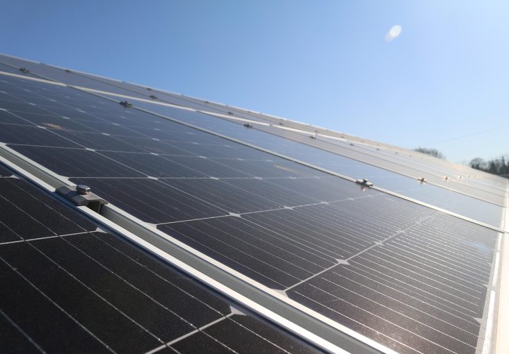 panneau solaire maison 80