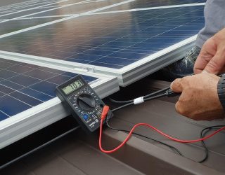 branchement panneau solaire